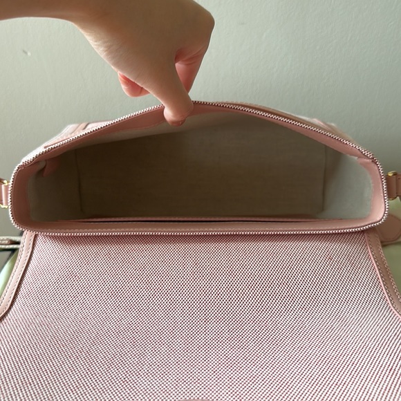 Burberry Horseferry Note Crossbody - Picture 12 of 14